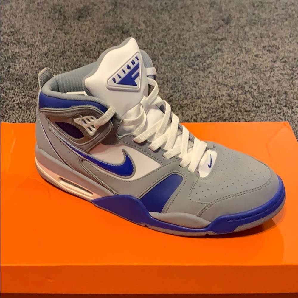 Nike Flight
